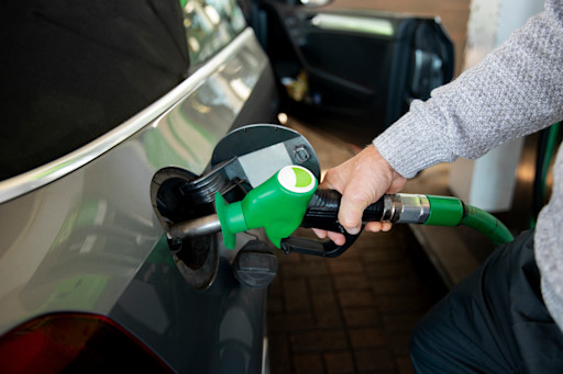 Use biofuel (ethanol) in light vehicles