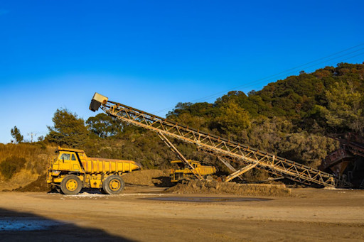 Retrofit diesel haul trucks into battery electric machines